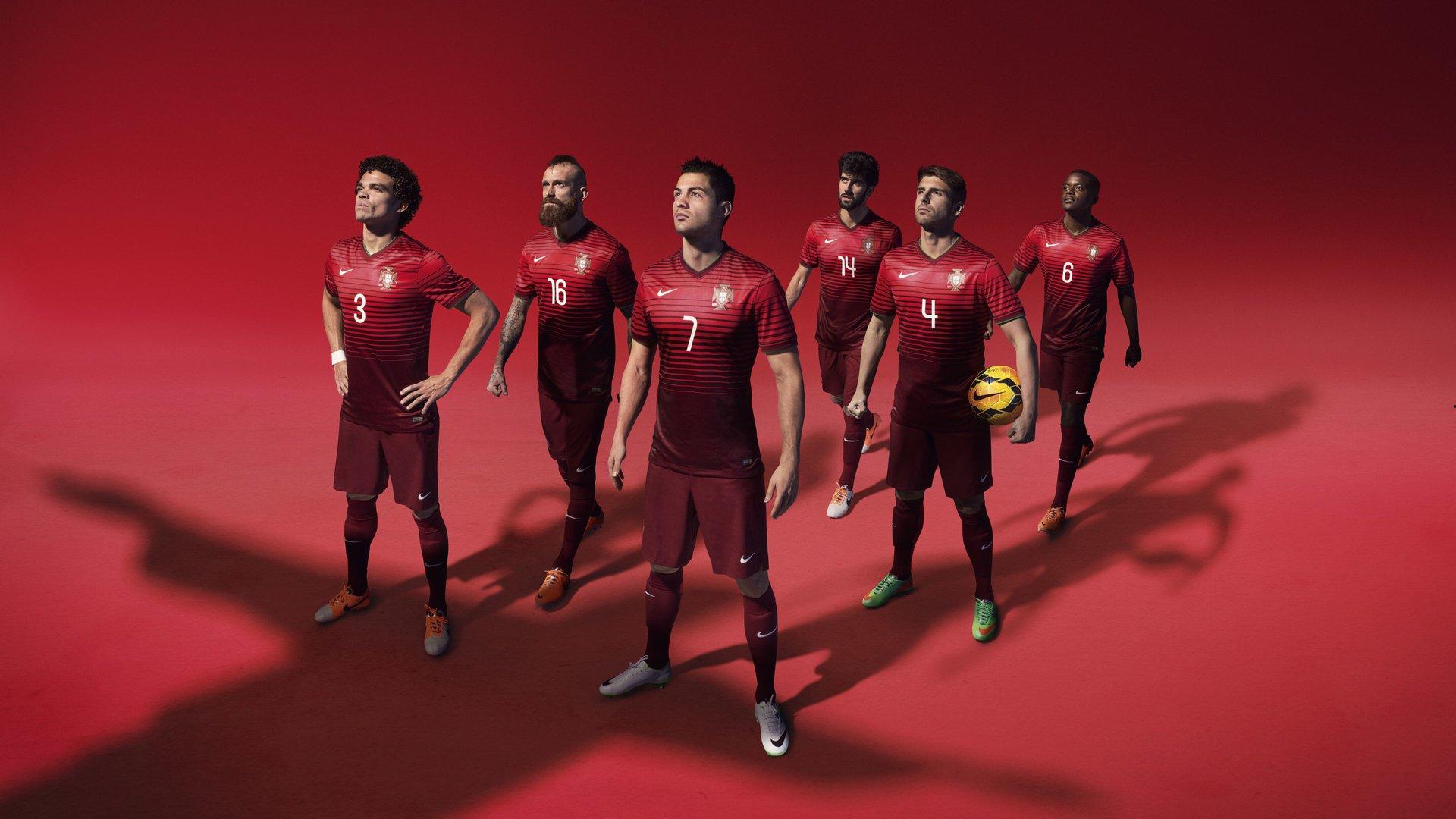 巴萨训练场新气象，拉什福德无缝融入传控基因，社媒视频引爆球迷热议